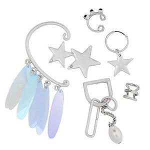 Birds of Prey Harley Quinn Earring Set